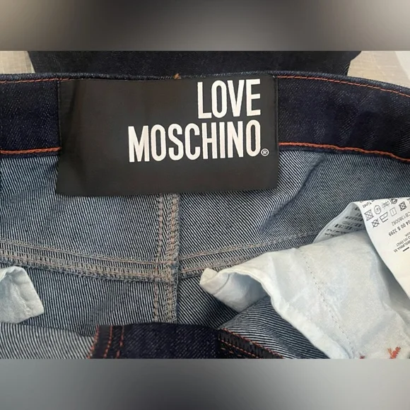 NWT LOVE MOSCHINO Mid-rise slim-leg dark denim jeans Size 26 - Picture 11 of 15